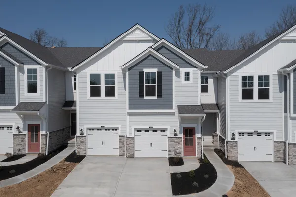 $302,400 | 2674 Timberside Drive, Hebron, KY 41048