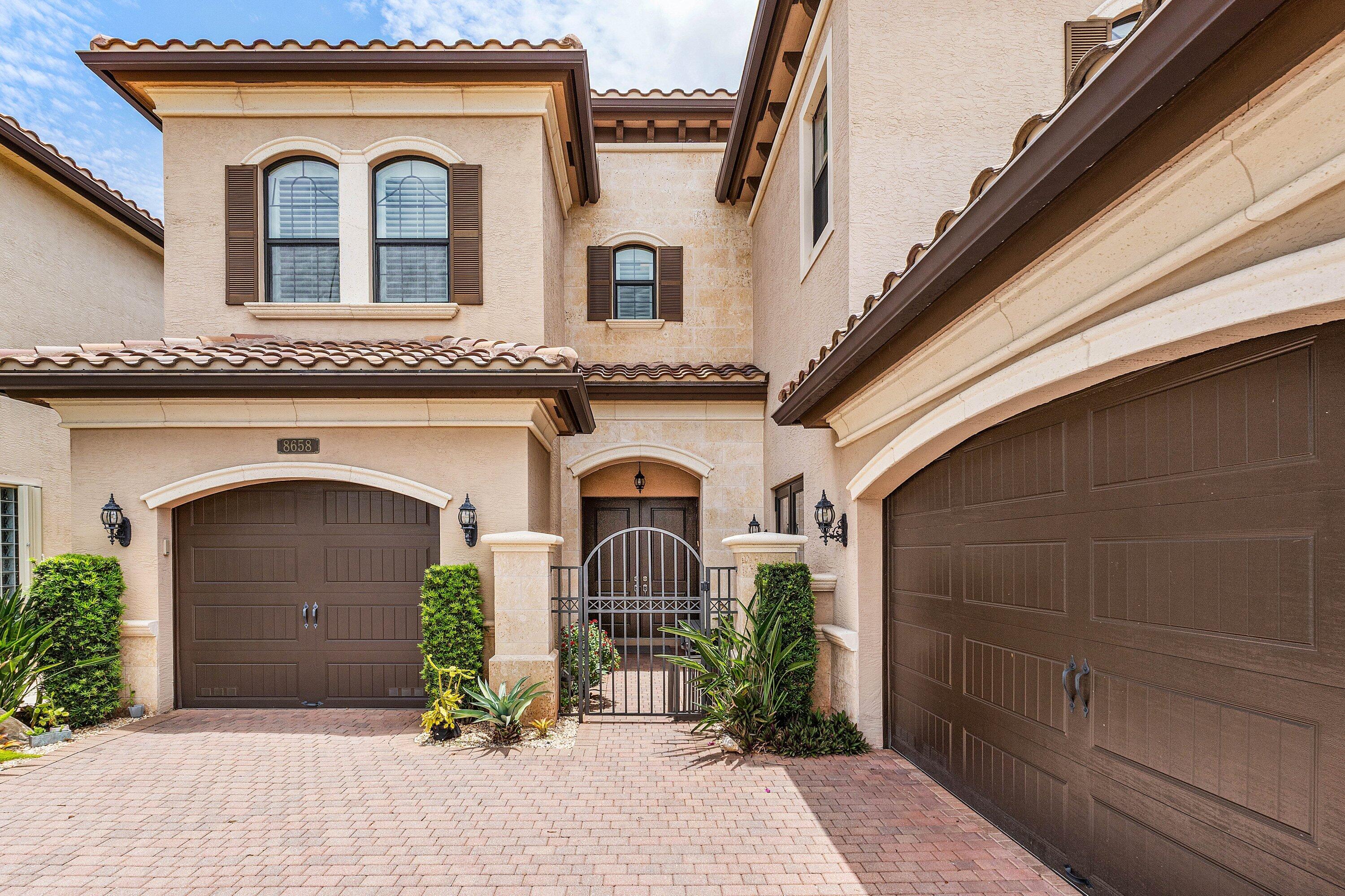 8658 Lewis River Road Delray Beach, FL 33446 - Photo 10 of 82 004-8658LewisRiverRoad-DelrayBeach-FL-33