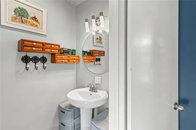 $195,000 | 409 West Main Street, Maysville, MO 64469