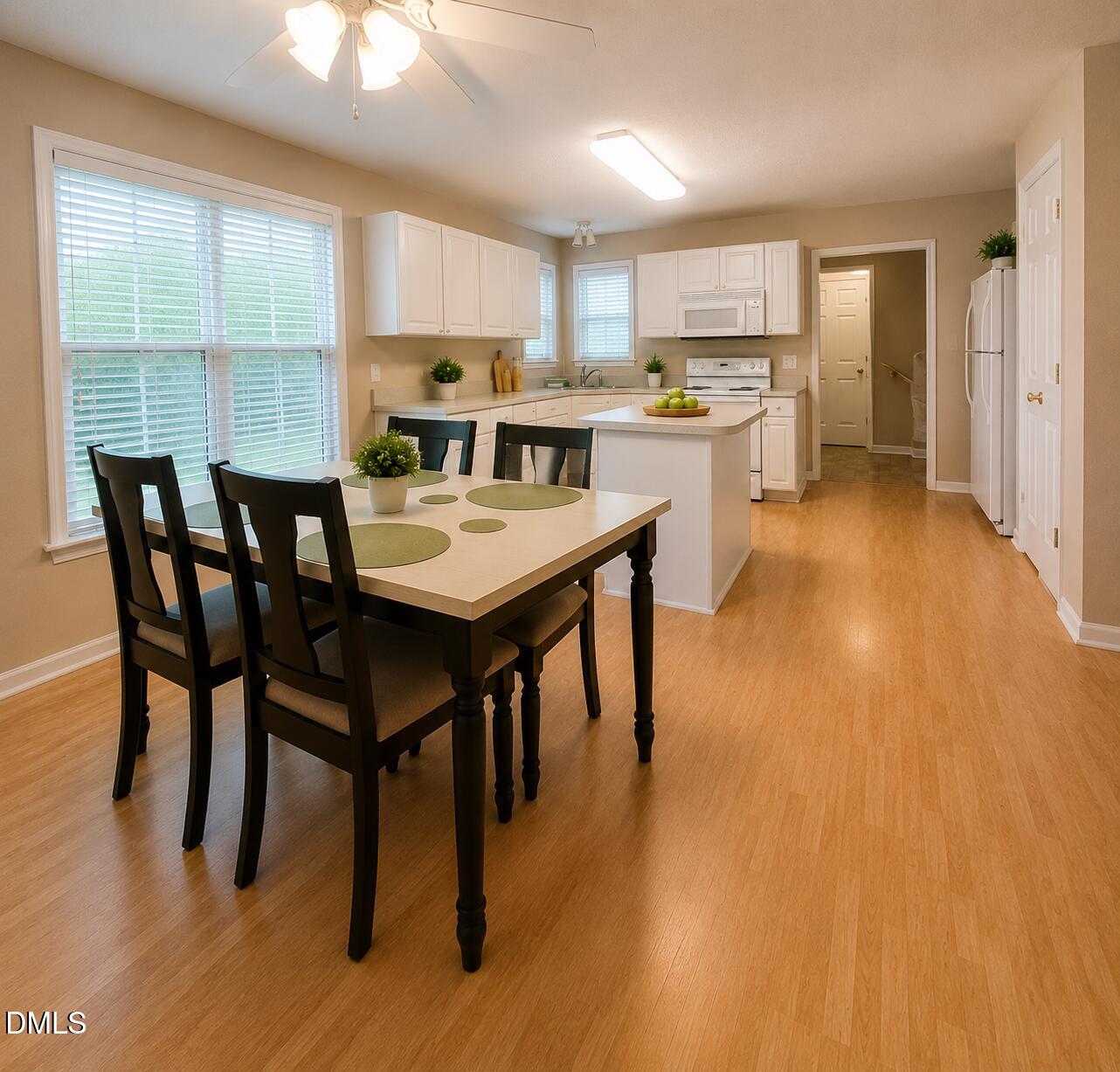 4320 Grassy Field Drive Raleigh, NC 27610 - Photo 8 of 47 3.1
