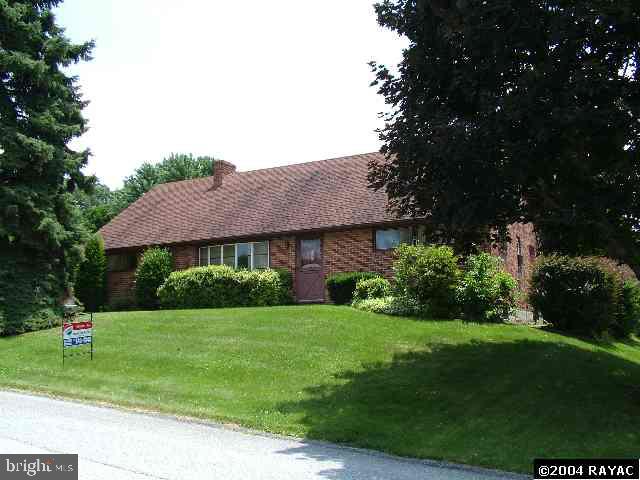 166 Penwood Road York, PA 17406 - Photo 1 of 3