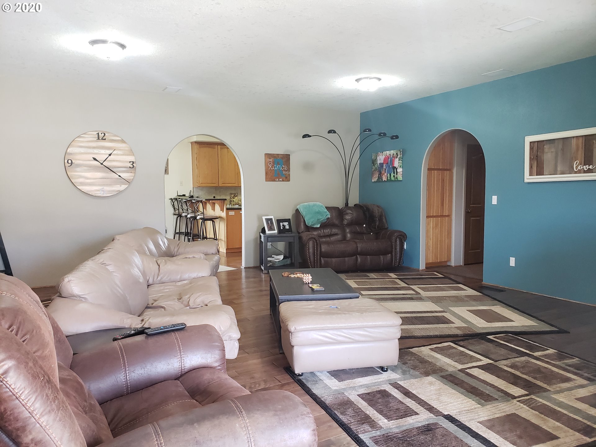 1034 Southwest 19th Court Hermiston, OR 97838 - Photo 2 of 26 Gallery Image 2