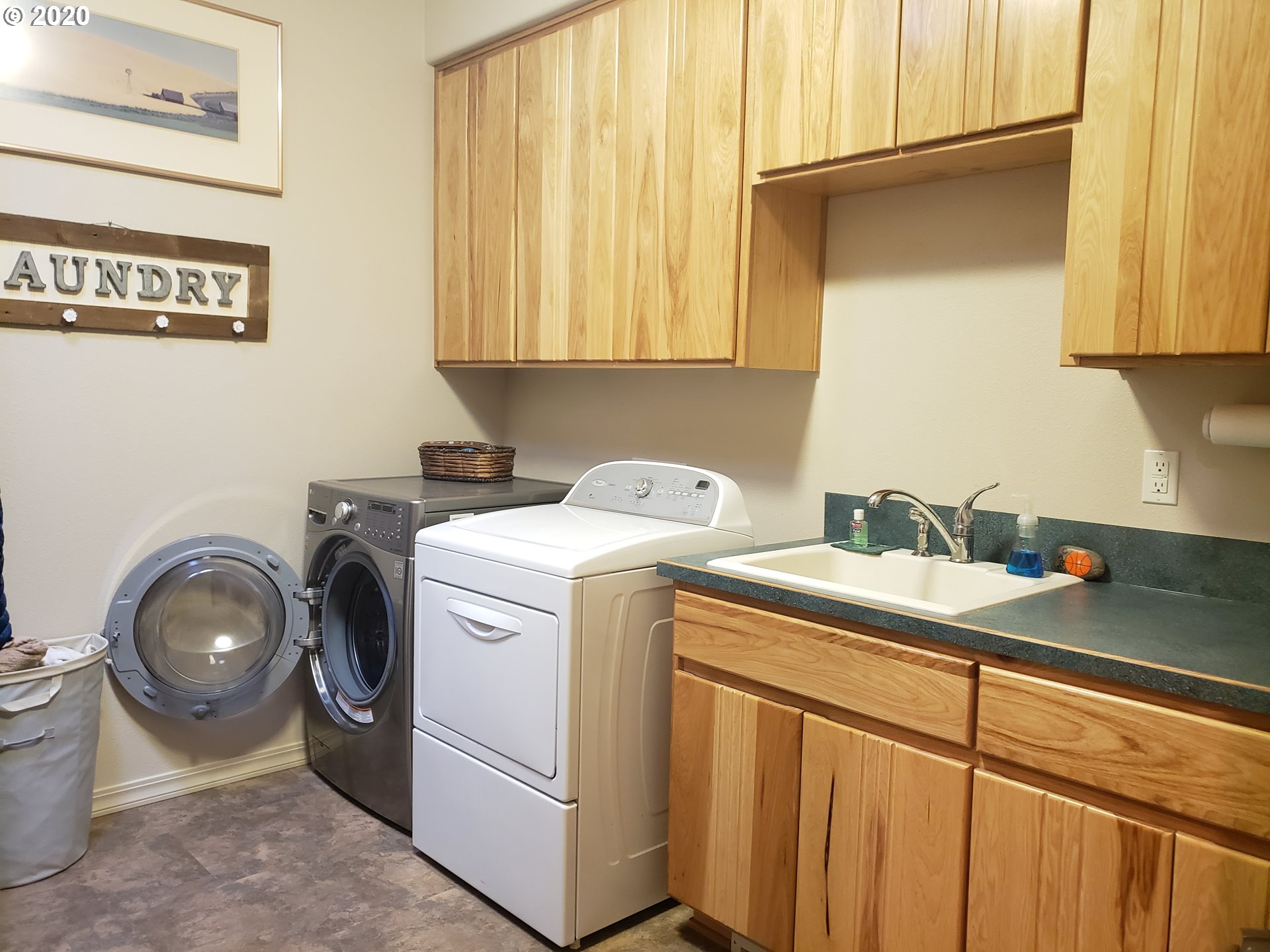 1034 Southwest 19th Court Hermiston, OR 97838 - Photo 20 of 26 Gallery Image 20