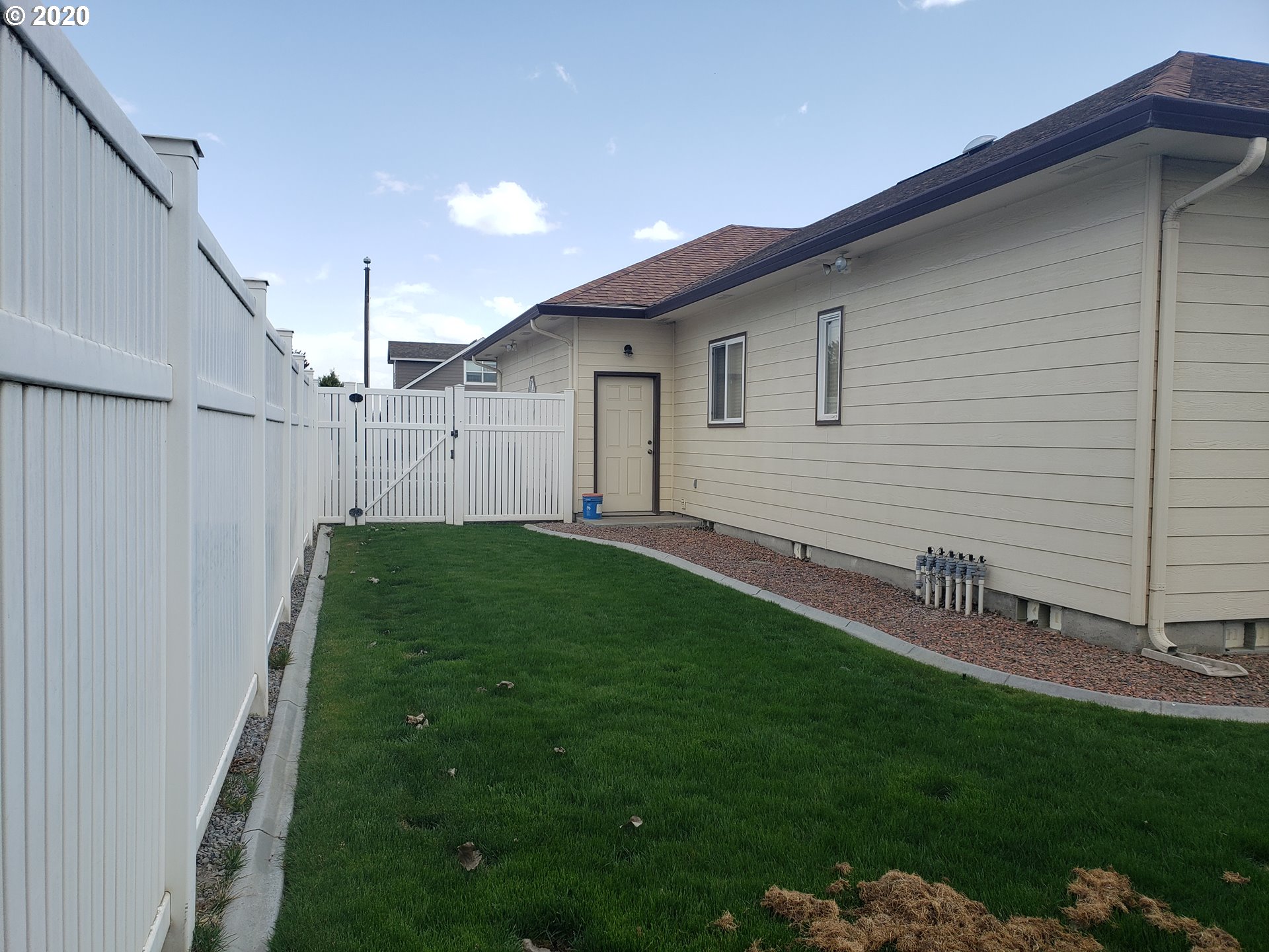 1034 Southwest 19th Court Hermiston, OR 97838 - Photo 25 of 26 Gallery Image 25