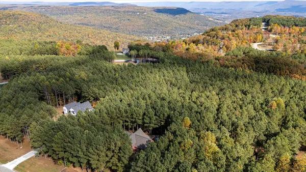 $574,000 | 316 Compass Drive, Jasper, TN 37347