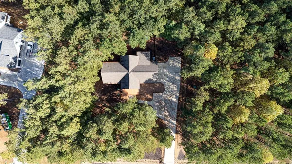 $574,000 | 316 Compass Drive, Jasper, TN 37347