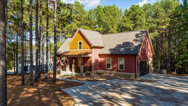 $574,000 | 316 Compass Drive, Jasper, TN 37347