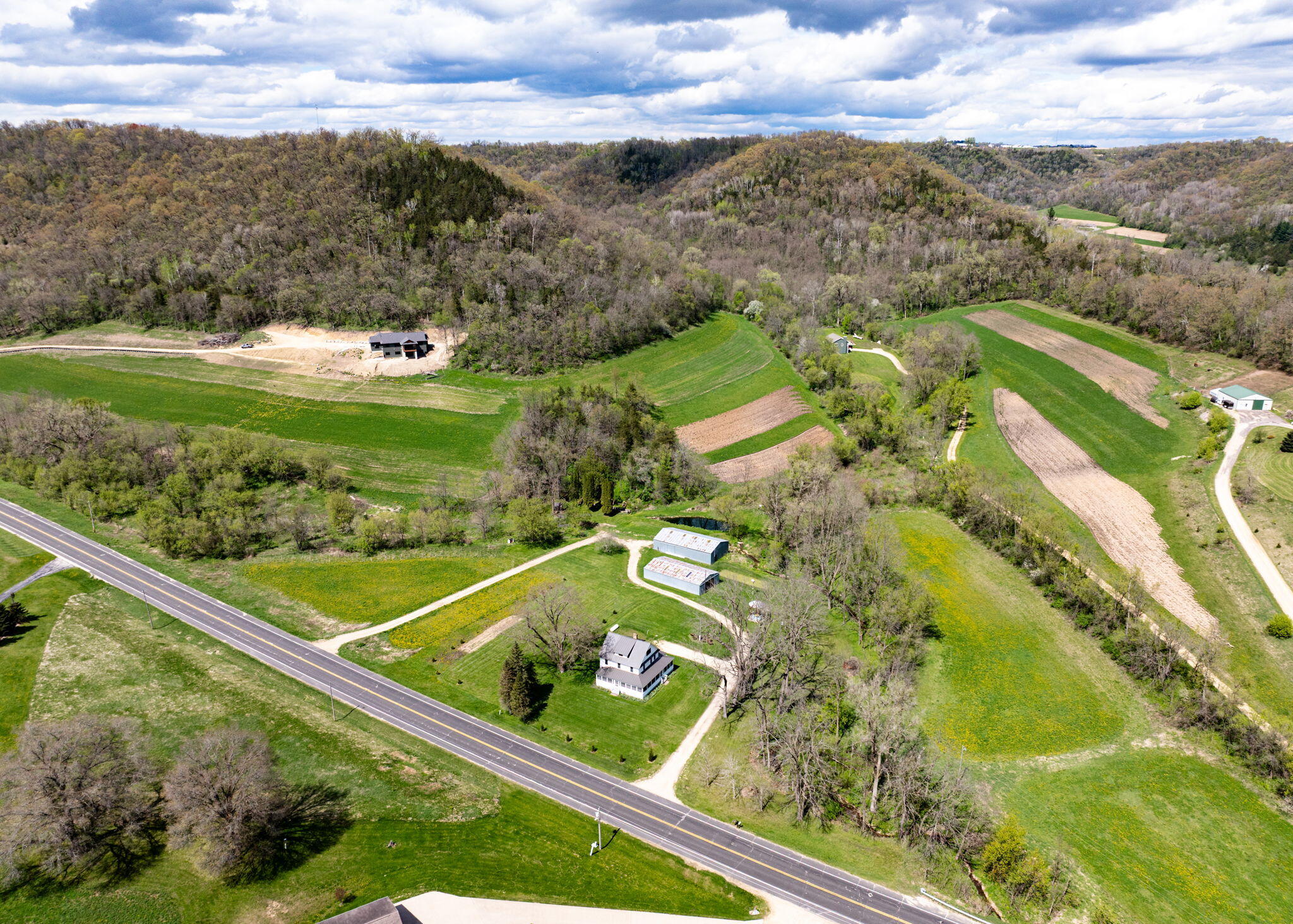 S1198 County Rd K Chaseburg, WI 54621 - Photo 33 of 34 Drone View