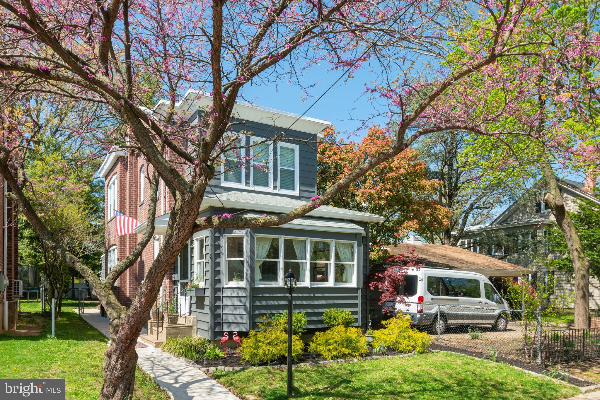 8026 Fairview Street Philadelphia, PA 19136 - Photo 1 of 23