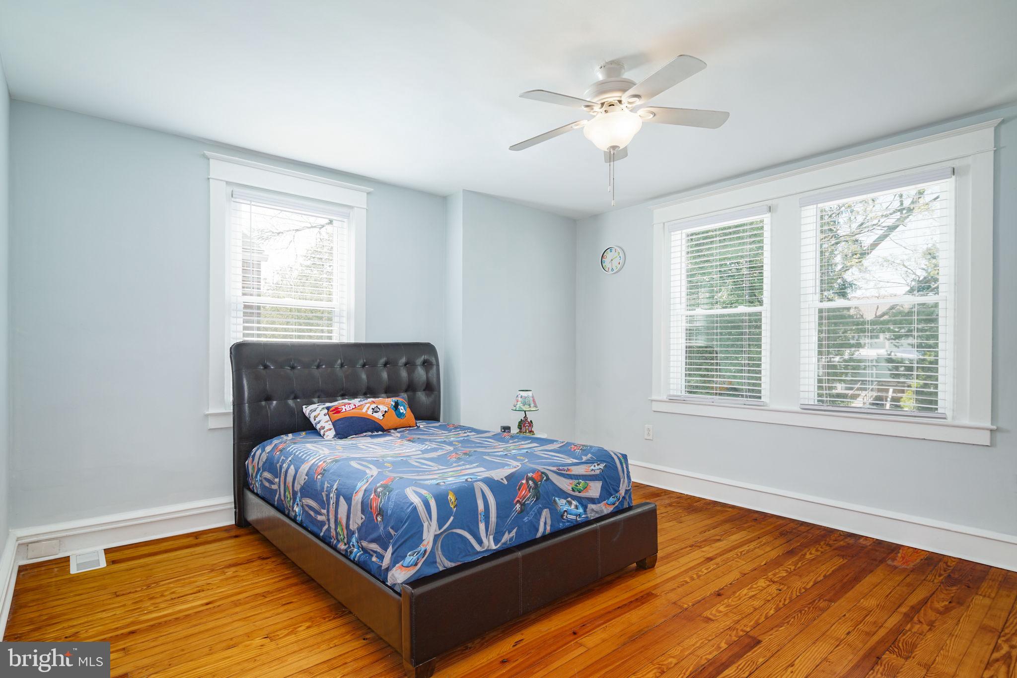 8026 Fairview Street Philadelphia, PA 19136 - Photo 17 of 23