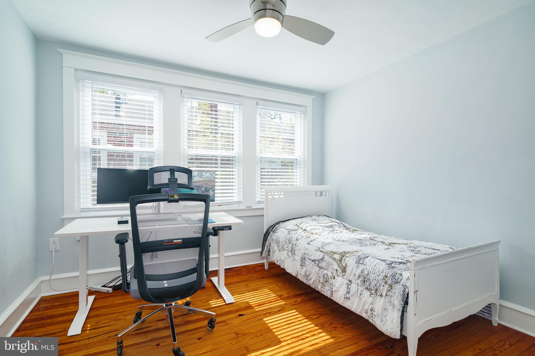 8026 Fairview Street Philadelphia, PA 19136 - Photo 18 of 23