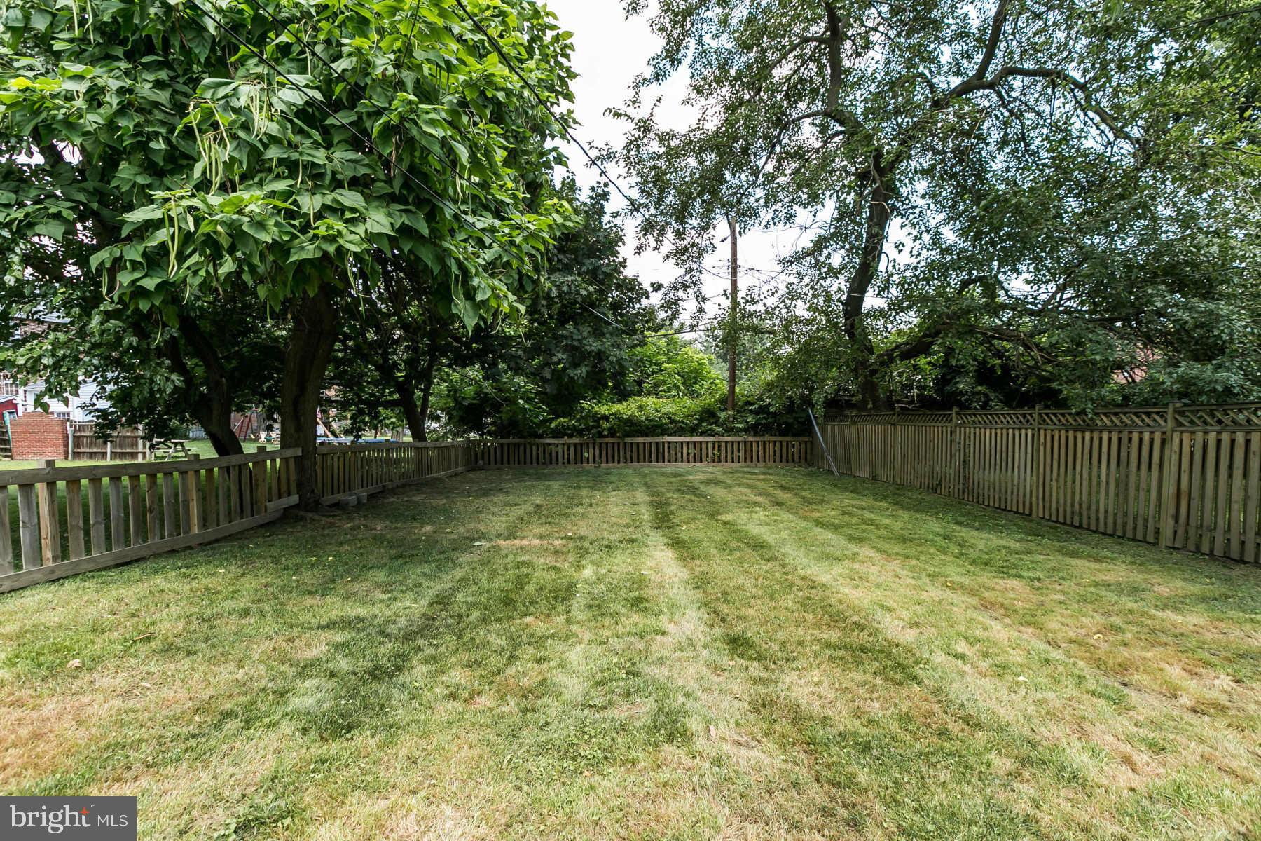 3806 Ridgecroft Road Baltimore, MD 21206 - Photo 28 of 30 Exterior (Rear)
