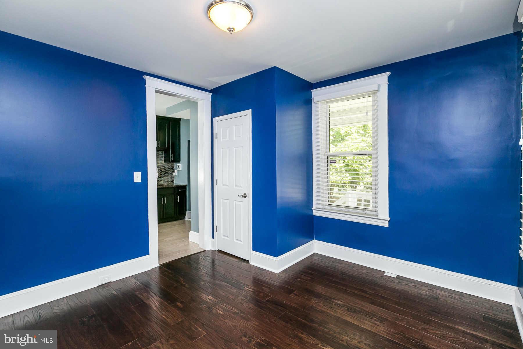 3806 Ridgecroft Road Baltimore, MD 21206 - Photo 9 of 30 Dining Room