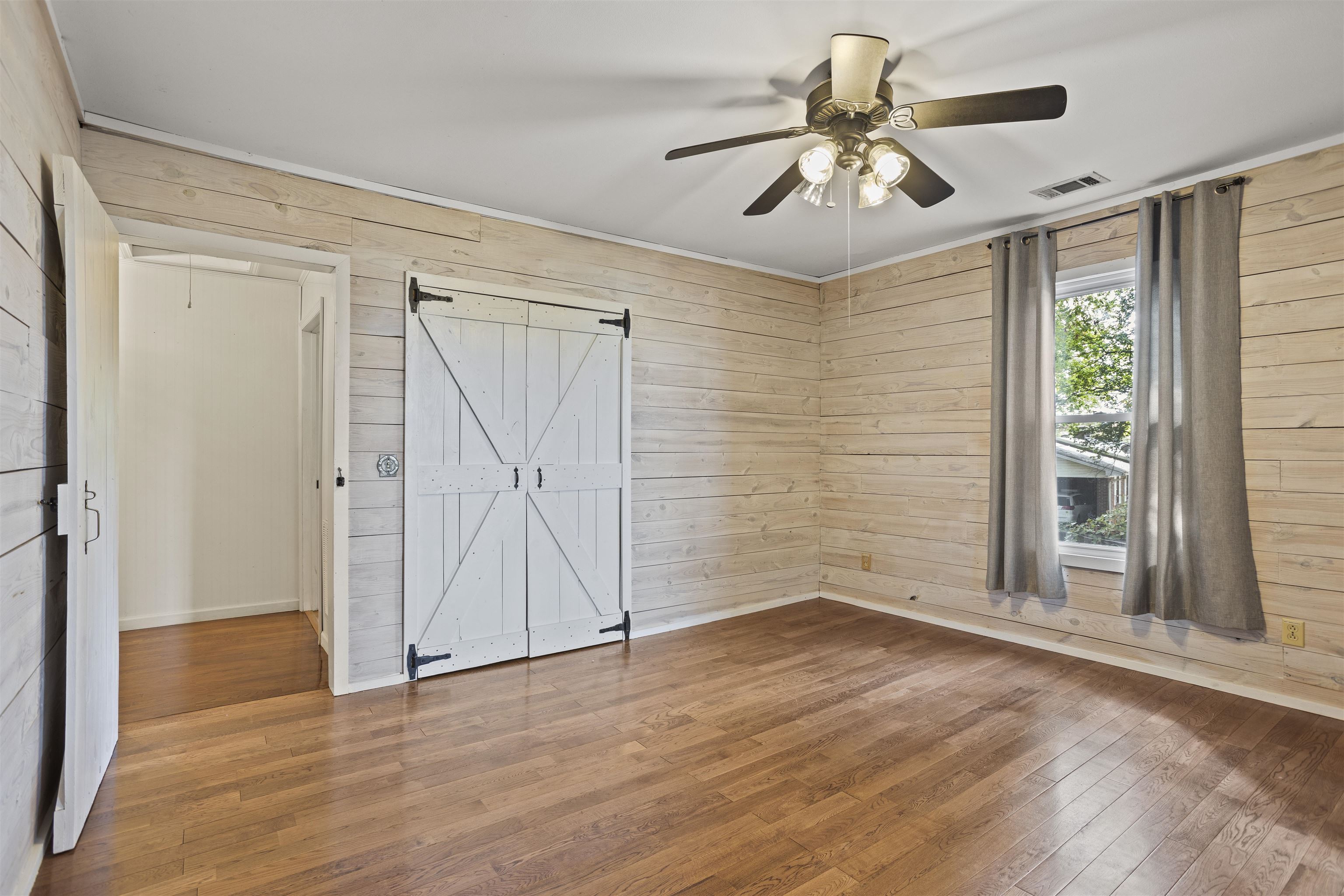 25 Ebenezer Church Road Travelers Rest, SC 29690 - Photo 17 of 35