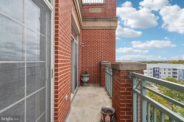 a view of a car garage