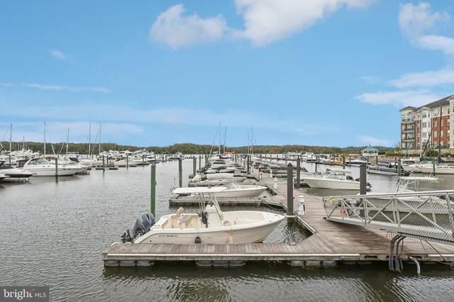 $419,900 | 680 Watermans Drive, Unit 505, Woodbridge, VA 22191