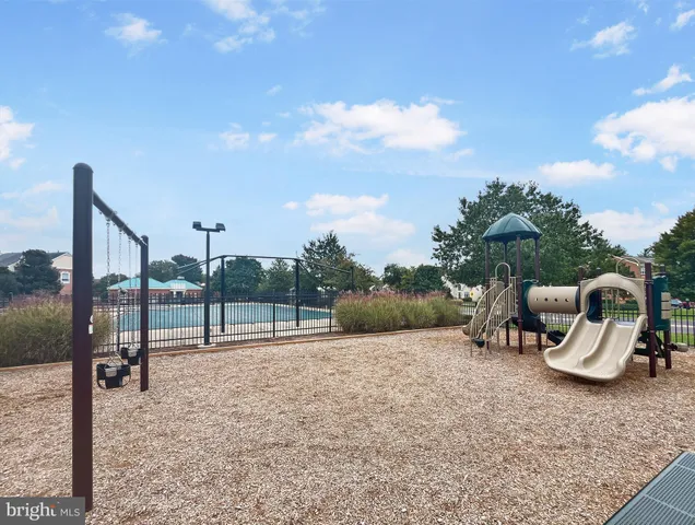 $419,900 | 680 Watermans Drive, Unit 505, Woodbridge, VA 22191