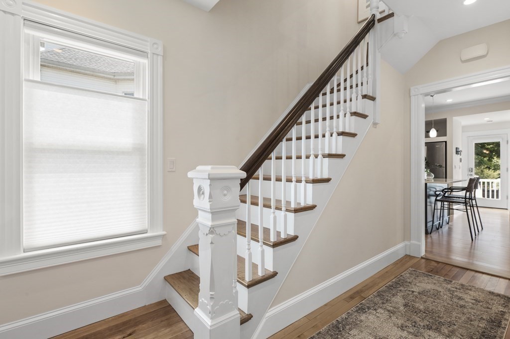 175 Riverside Avenue Medford, MA 02155 - Photo 12 of 37