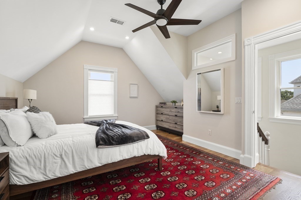 175 Riverside Avenue Medford, MA 02155 - Photo 23 of 37