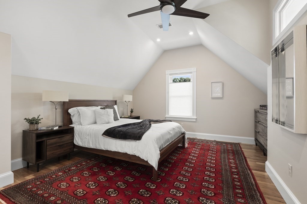 175 Riverside Avenue Medford, MA 02155 - Photo 24 of 37