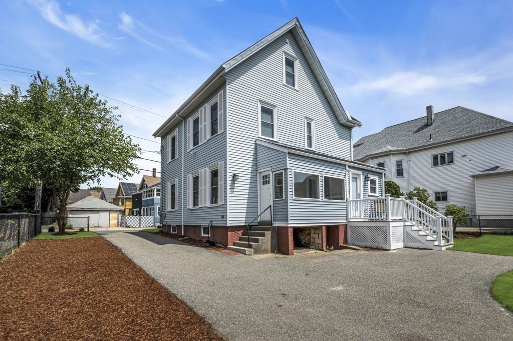 175 Riverside Avenue Medford, MA 02155 - Photo 34 of 37