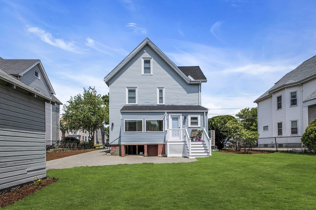 175 Riverside Avenue Medford, MA 02155 - Photo 35 of 37