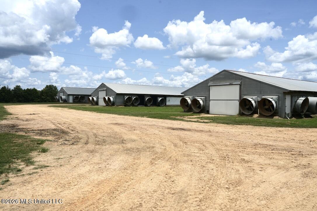 6594 Miller Road Smithdale, MS 39664 - Photo 17 of 45 FD5B2FB8-FE67-4851-B14D-3E51A4A7EF07_1_1
