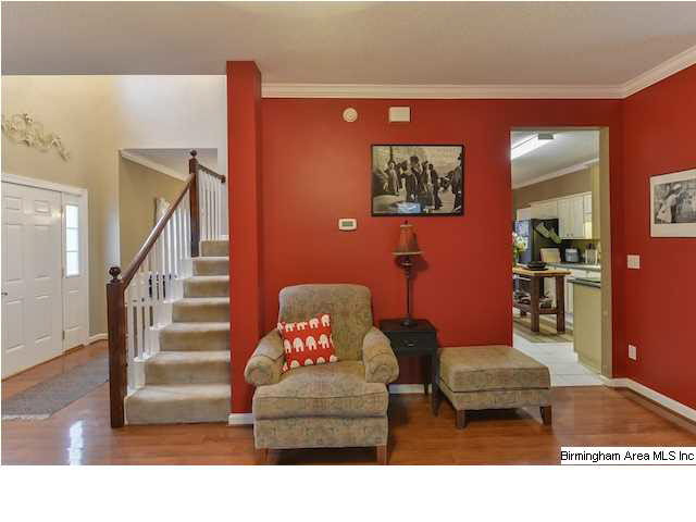 104 Ivy Circle Pelham, AL 35124 - Photo 9 of 32