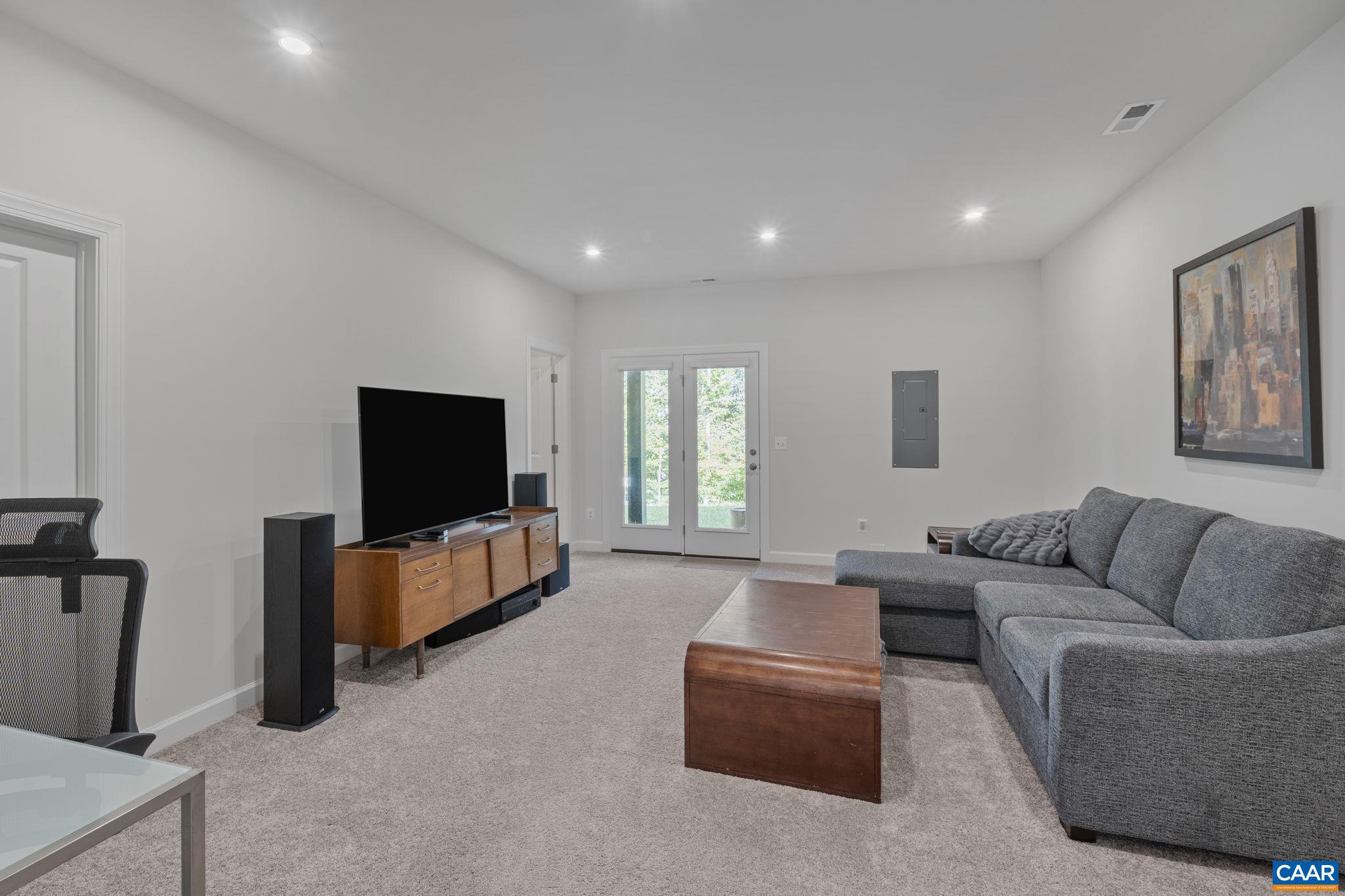 1810 Fowler Street Charlottesville, VA 22901 - Photo 6 of 51