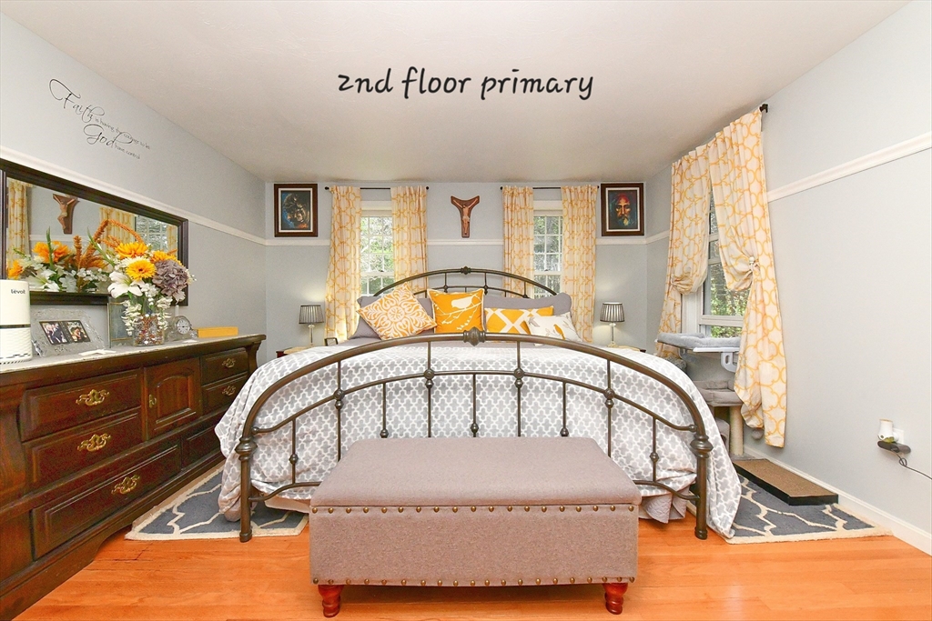 100 Bournedale Road Bourne, MA 02532 - Photo 17 of 37