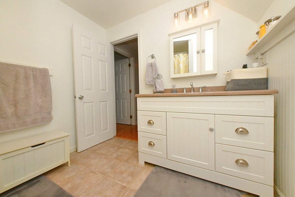 100 Bournedale Road Bourne, MA 02532 - Photo 22 of 37