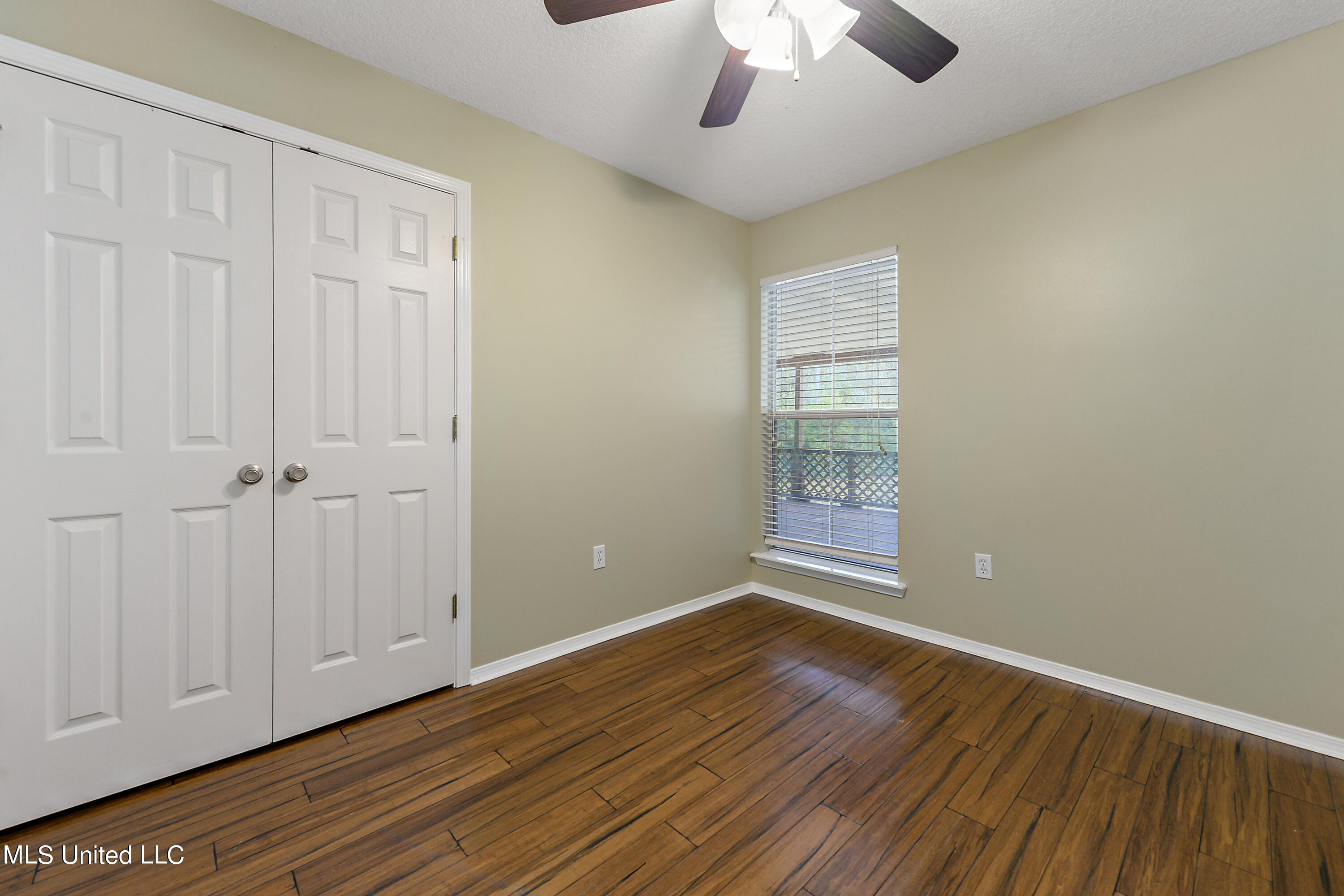 13446 Addison Avenue Gulfport, MS 39503 - Photo 15 of 21 015