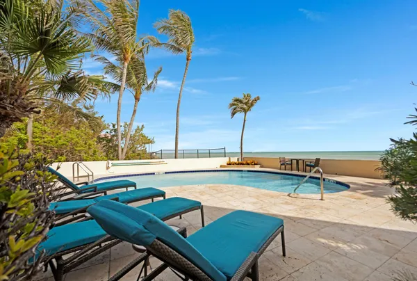 $2,650,000 | 1500 Atlantic Boulevard, Unit 414, Key West, FL 33040