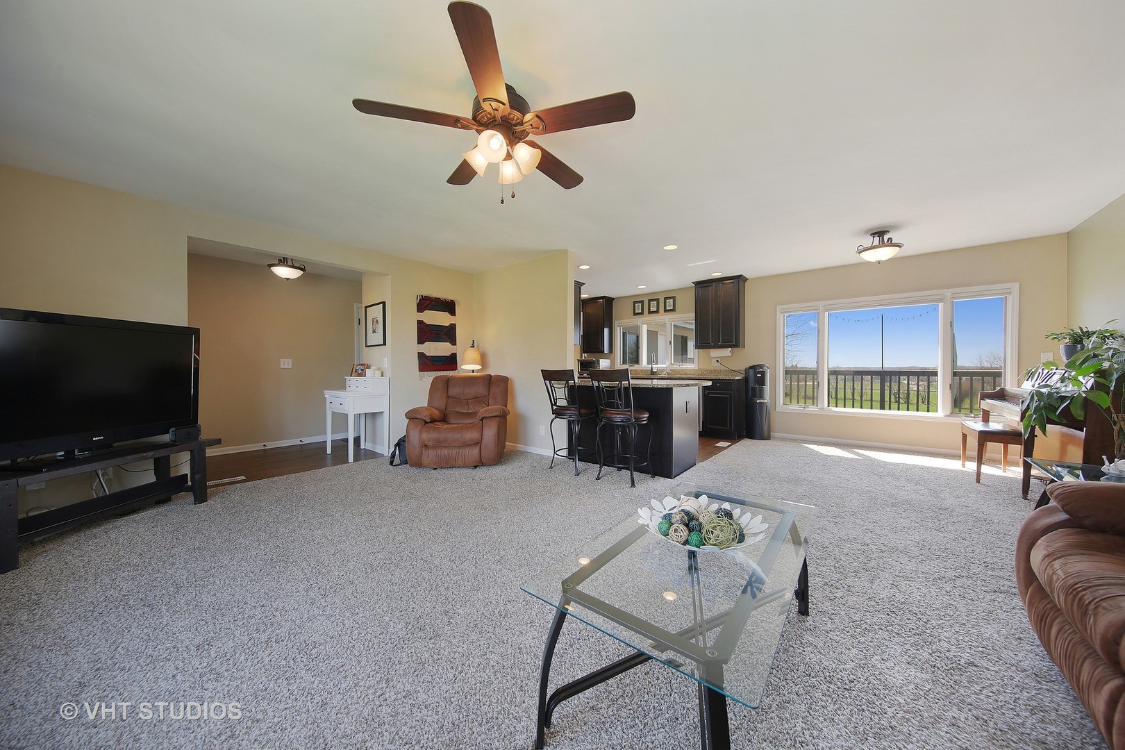 2S782 South Raddant Road Batavia, IL 60510 - Photo 4 of 16