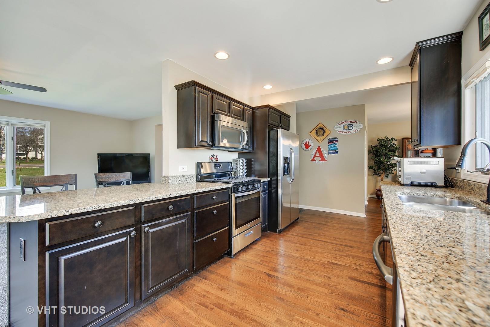 2S782 South Raddant Road Batavia, IL 60510 - Photo 6 of 16