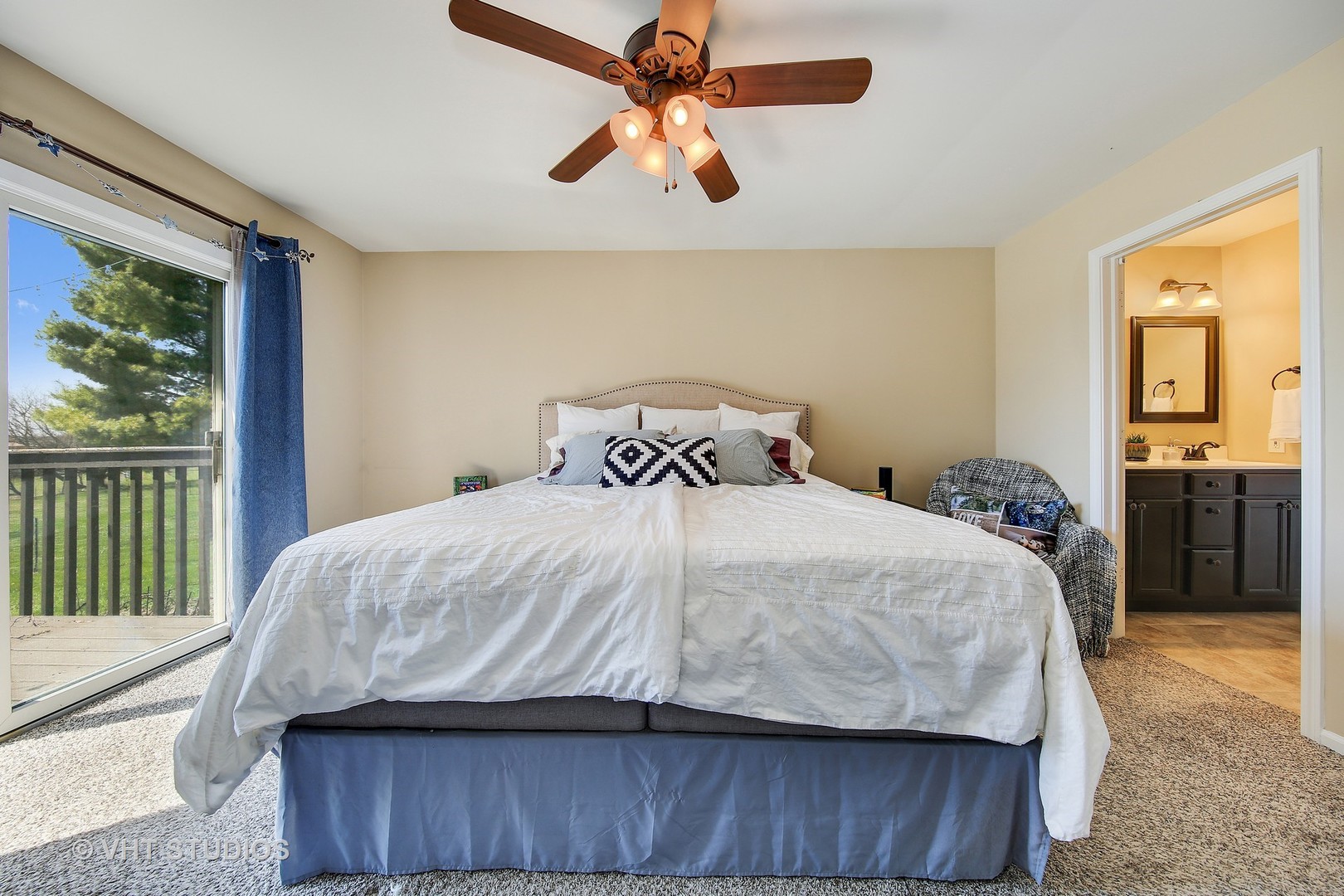 2S782 South Raddant Road Batavia, IL 60510 - Photo 8 of 16