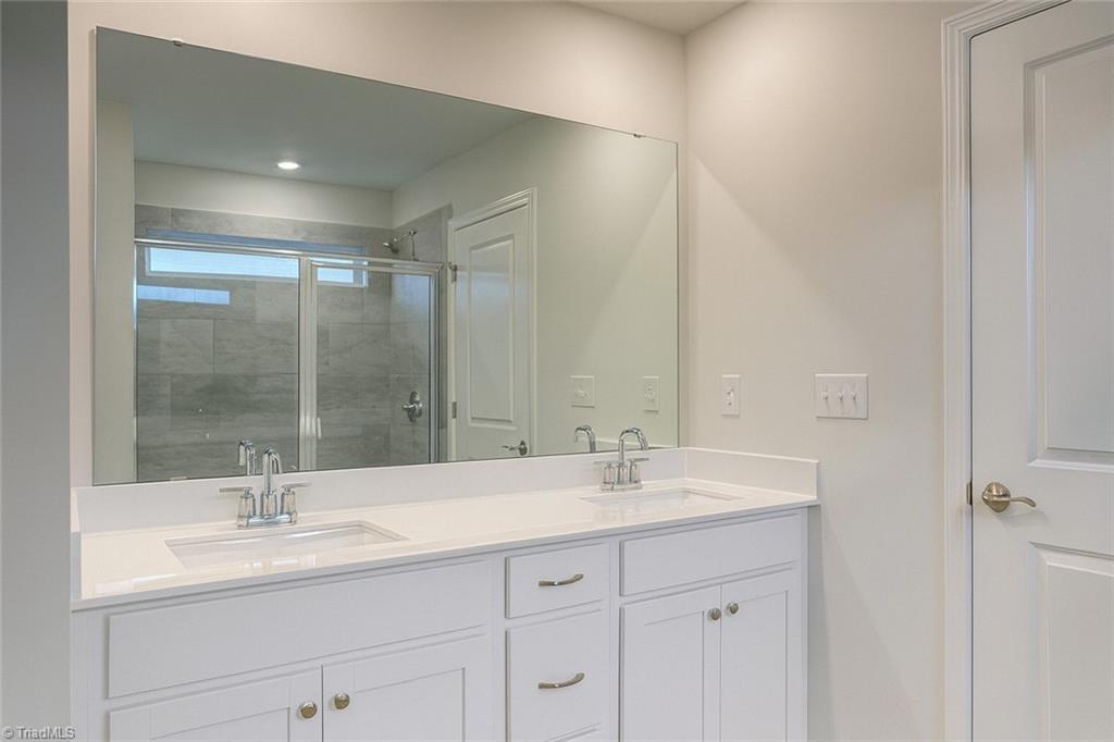 5514 Hydrangea Street Winston-Salem, NC 27104 - Photo 13 of 25