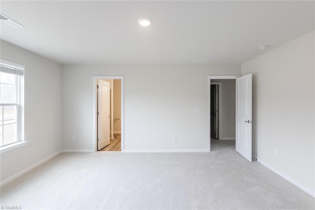 5514 Hydrangea Street Winston-Salem, NC 27104 - Photo 10 of 25