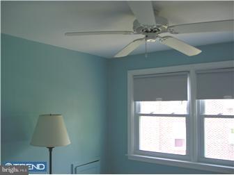 564 Pedley Road Philadelphia, PA 19128 - Photo 11 of 12 Bedroom 2