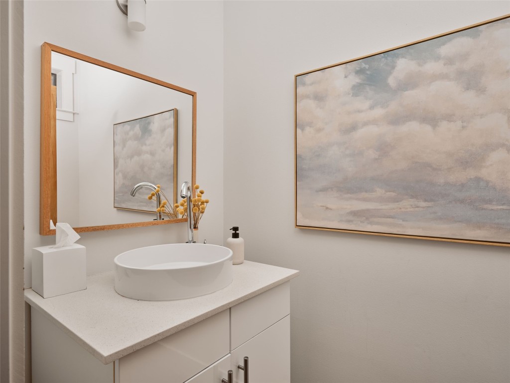 2002 East 13th Street, Unit A Austin, TX 78702 - Photo 17 of 37 Bathroom featuring vanity