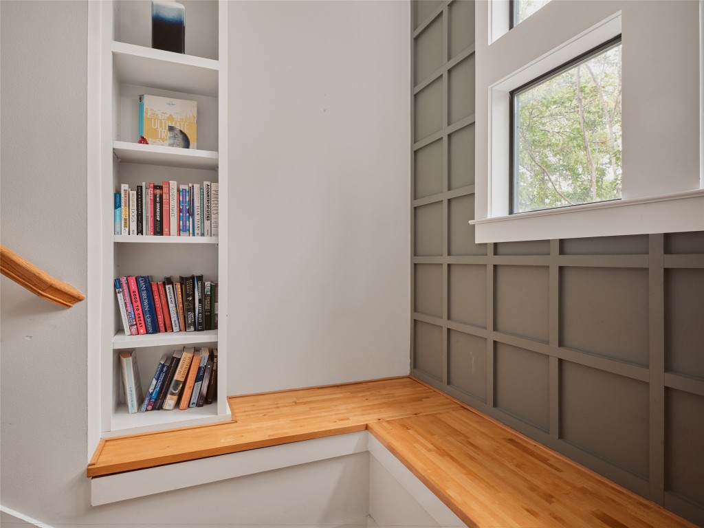 2002 East 13th Street, Unit A Austin, TX 78702 - Photo 19 of 37