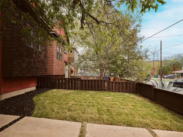 $699,000 | 2002 East 13th Street, Unit A, Austin, TX 78702