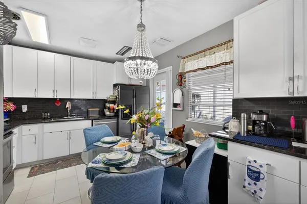 $515,000 | 611 North Bradford Avenue, Tampa, FL 33609