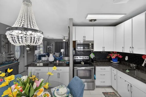 $515,000 | 611 North Bradford Avenue, Tampa, FL 33609