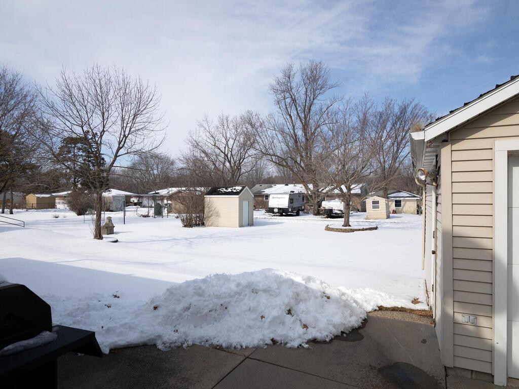 1233 Parallel Street Chaska, MN 55318 - Photo 14 of 16