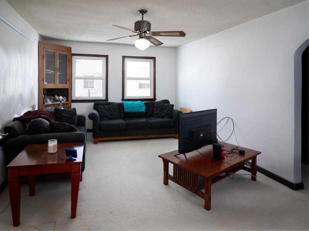 1233 Parallel Street Chaska, MN 55318 - Photo 2 of 16