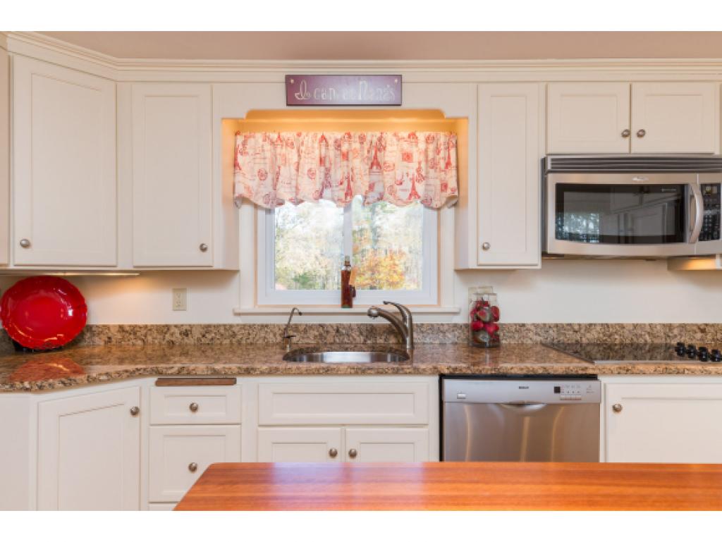 96 Cushing Corner Road Freedom, NH 03836 - Photo 5 of 28 Gallery Image 5