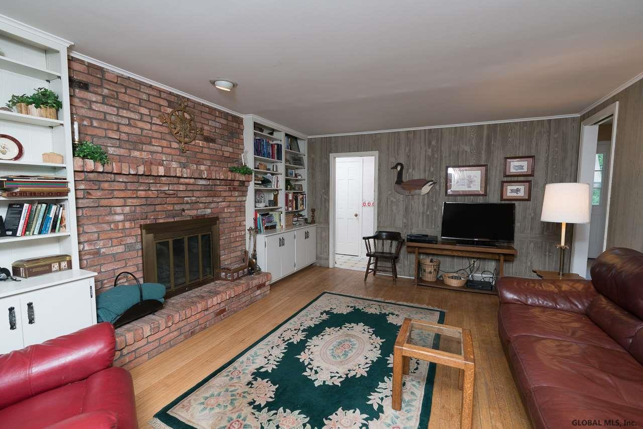 44 Huntersfield Road Bethlehem, NY 12054 - Photo 16 of 33 Photo 16