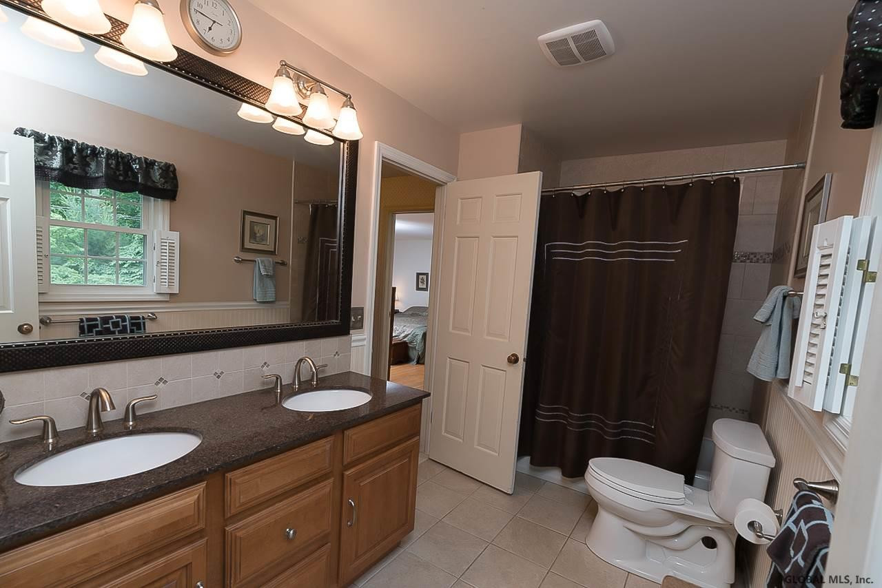 44 Huntersfield Road Bethlehem, NY 12054 - Photo 29 of 33 Photo 29