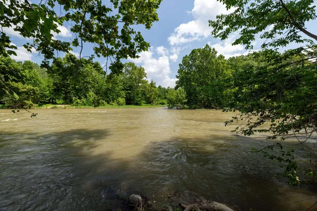 $699,900 | 782 Shipyard Road, Shenandoah, VA 22849